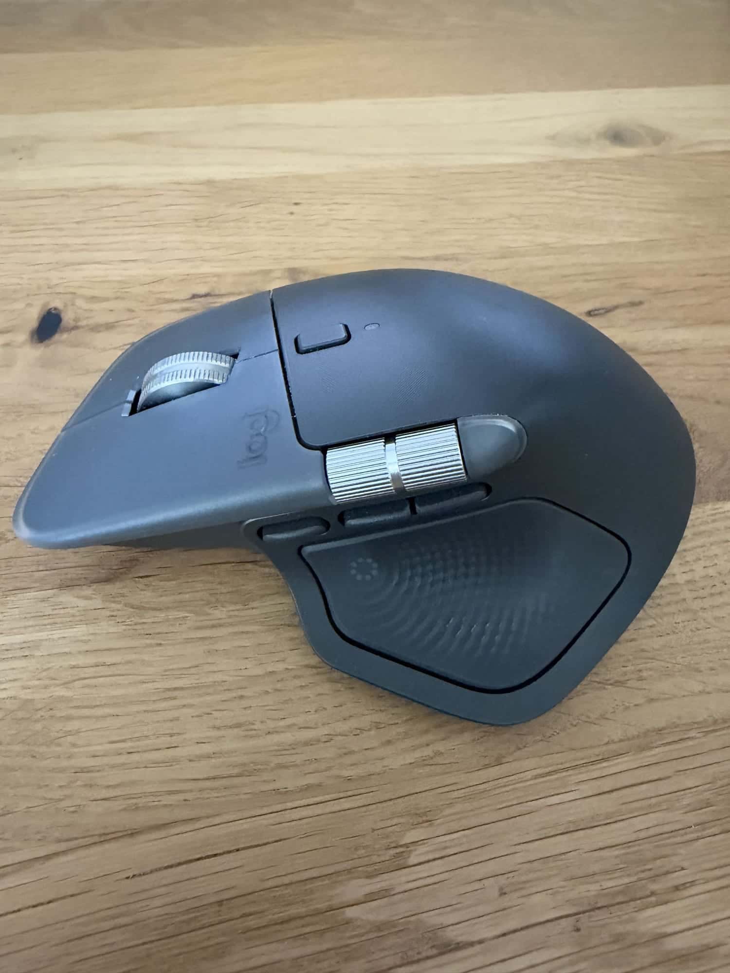 MX Master 4